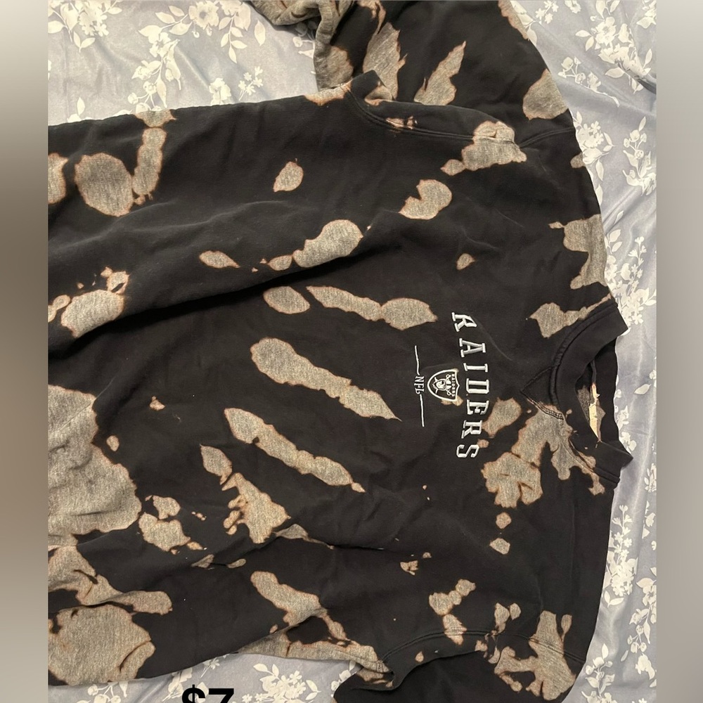 Handmade Bleach Dyed Raiders Crewneck Sweatshirt - Black & Tan